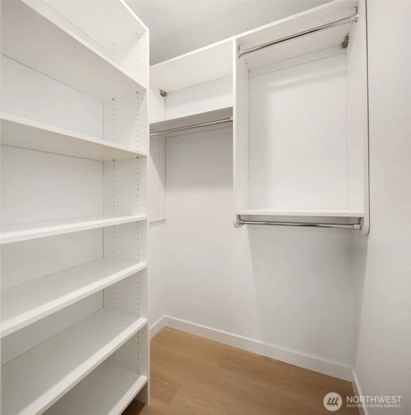 Property photo for 14214 Westwood Place Ne, Seattle photo 18