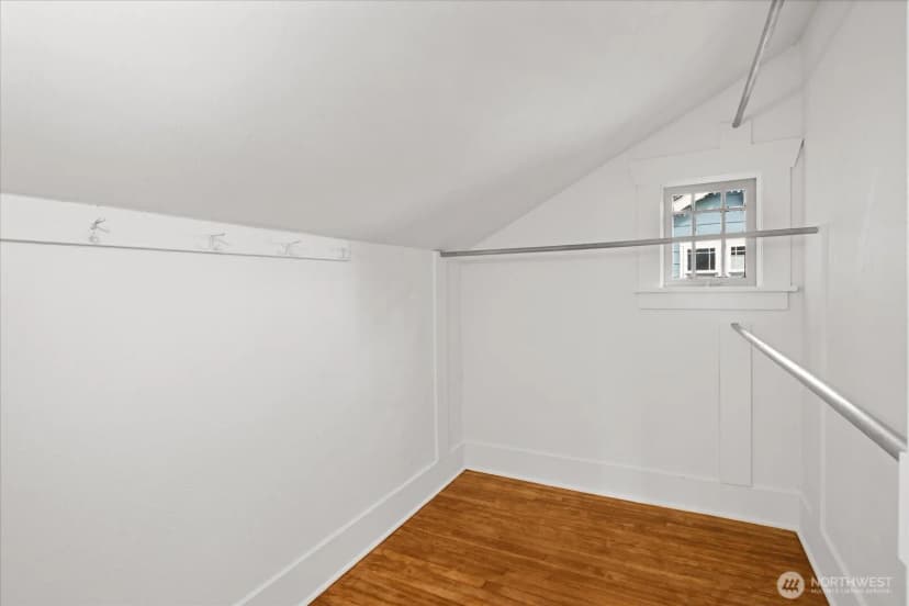 Property photo for 3222 41st Avenue Sw, Seattle photo 18
