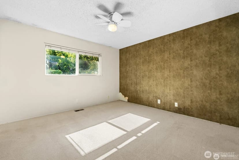 Property photo for 14221 Se 10th Place, Bellevue photo 16