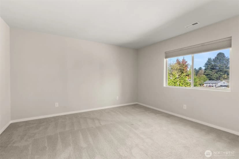 Property photo for 28001 S 14th Court, Des Moines photo 20