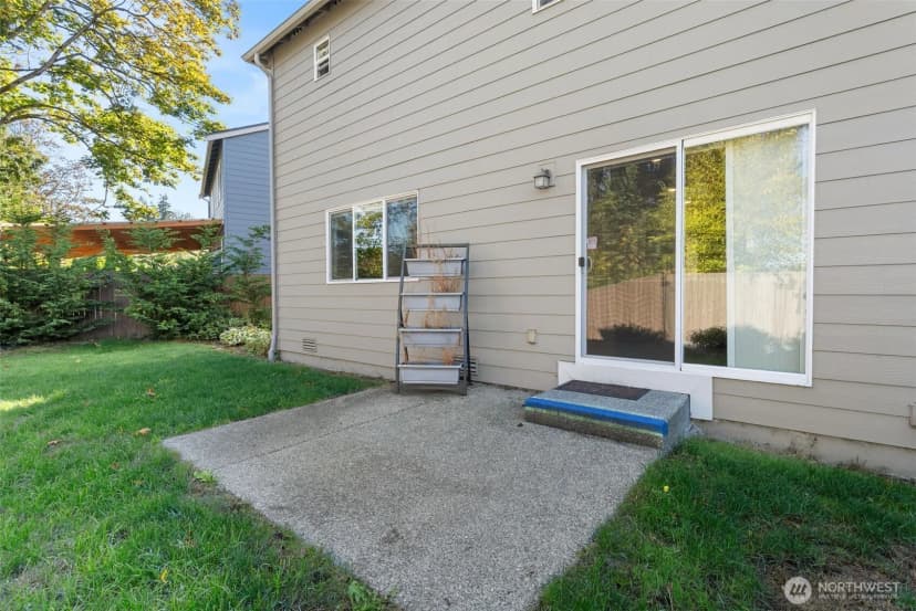 Property photo for 28001 S 14th Court, Des Moines photo 32