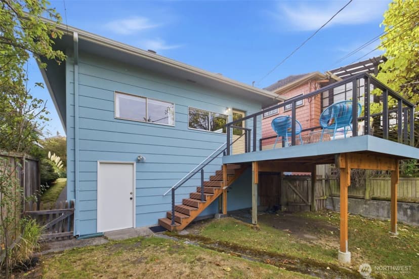 Property photo for 1827 4th Avenue W, Seattle photo 21