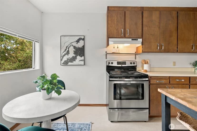 Property photo for 1827 4th Avenue W, Seattle photo 10