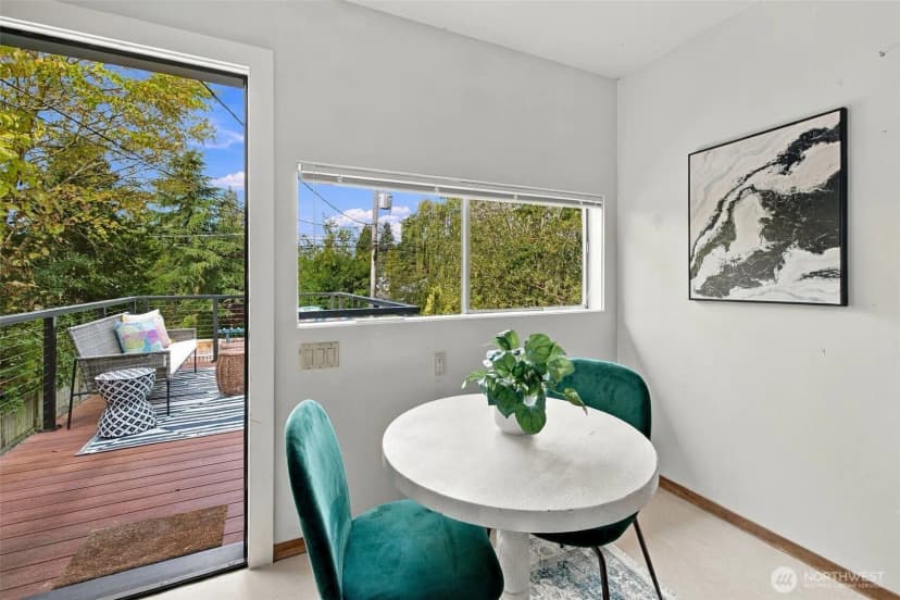Property photo for 1827 4th Avenue W, Seattle photo 11
