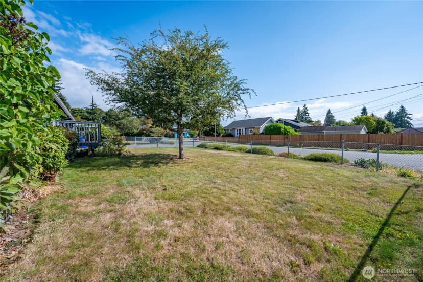 Property photo for 3215 21st Street #a, Everett photo 4