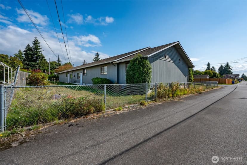 Property photo for 3215 21st Street #a, Everett photo 38