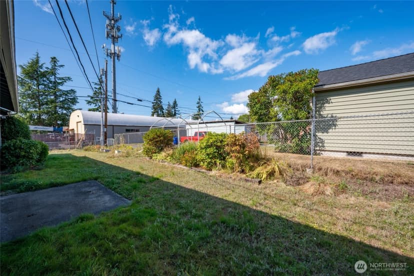 Property photo for 3215 21st Street #a, Everett photo 40