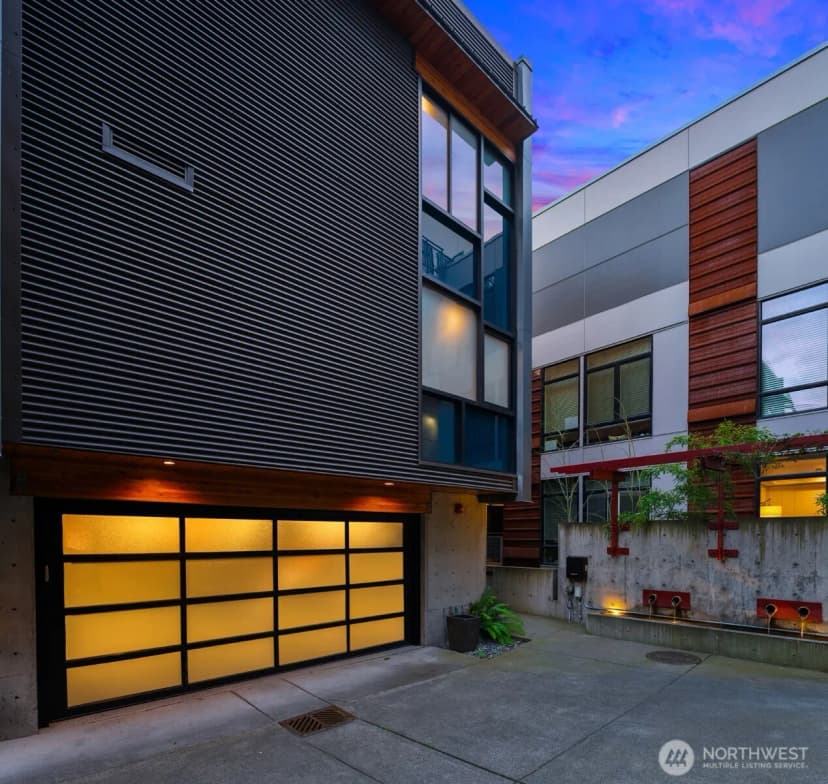 Property photo for 1707 Dexter Avenue N #b, Seattle photo 34