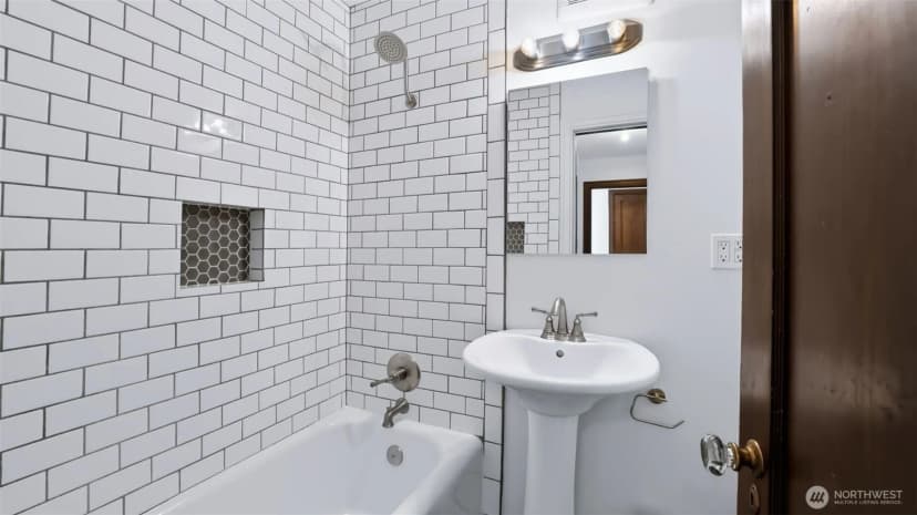 Property photo for 3121 Franklin Avenue E #23, Seattle photo 20