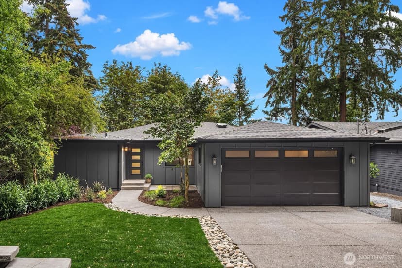 Property photo for 7070 94th Avenue Se, Mercer Island
