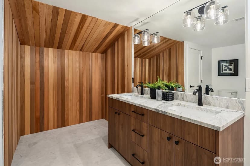 Property photo for 7070 94th Avenue Se, Mercer Island photo 27