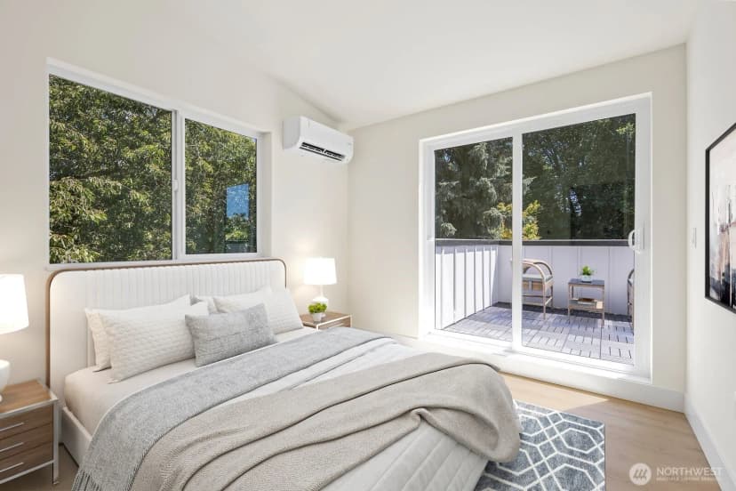 Property photo for 11744 Dayton Avenue N, Seattle photo 15