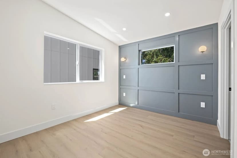 Property photo for 11744 Dayton Avenue N, Seattle photo 10