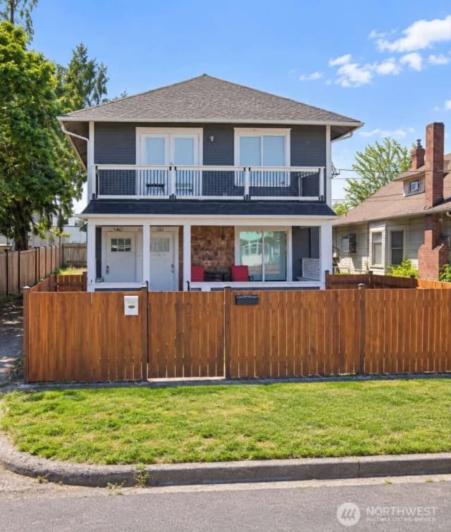 Property photo for 5626 Warner, Tacoma photo 2