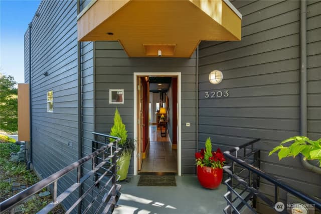 Property photo for 3203 S Norman Street, Seattle photo 2