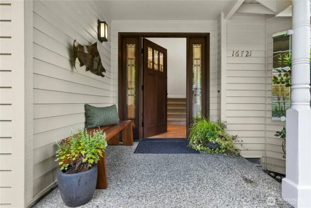 Property photo for 16721 Se 35th Street, Bellevue photo 3