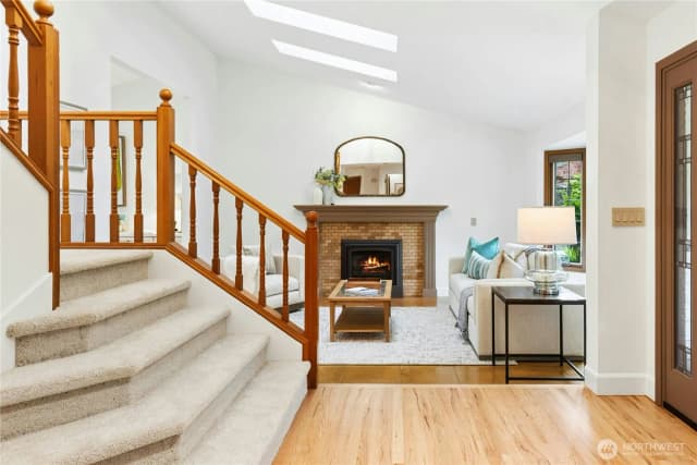 Property photo for 16721 Se 35th Street, Bellevue photo 4