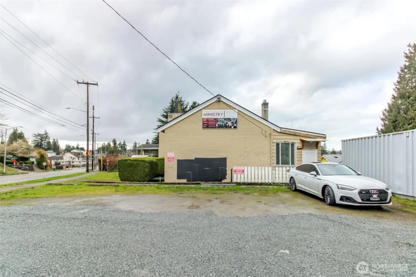 Property photo for 1316 Sw Holden Street, Seattle photo 11