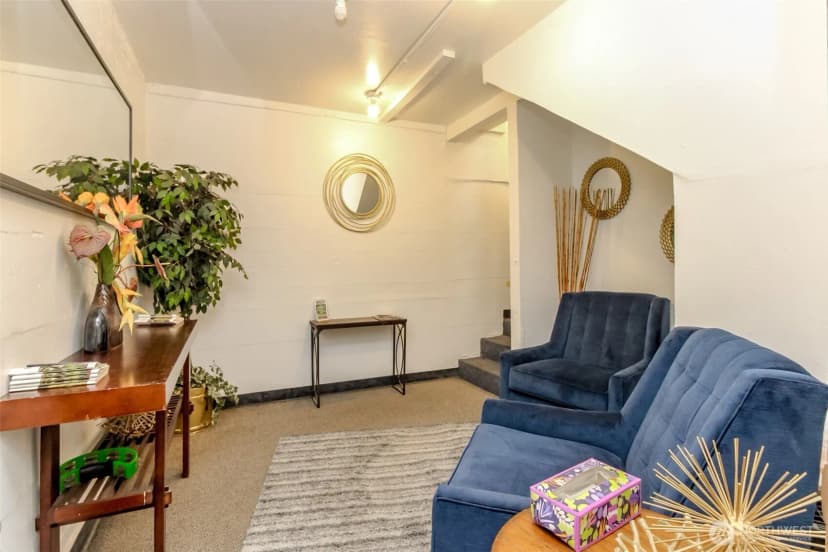 Property photo for 1316 Sw Holden Street, Seattle photo 8