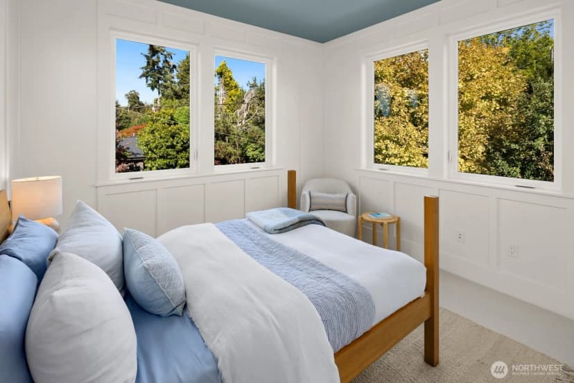 Property photo for 6858 26th Avenue Ne, Seattle photo 31