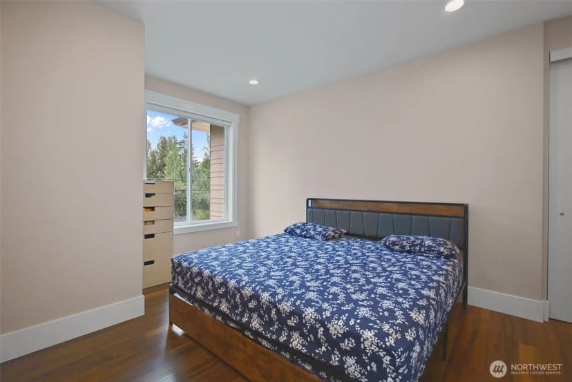 Property photo for 12219 Military Road S, Sea Tac photo 35