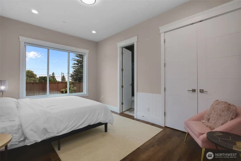Property photo for 12219 Military Road S, Sea Tac photo 14
