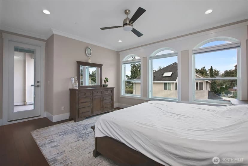 Property photo for 12219 Military Road S, Sea Tac photo 23