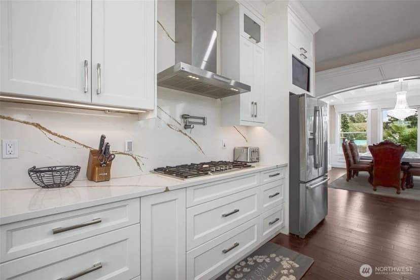 Property photo for 12219 Military Road S, Sea Tac photo 9