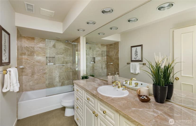 Property photo for 11122 Ne 41st Drive #35, Kirkland photo 29