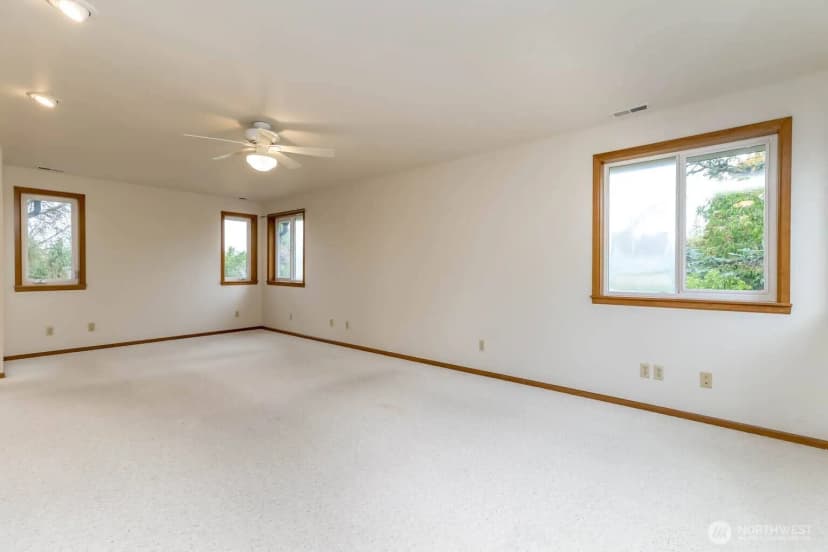 Property photo for 2031 Edith Avenue, Enumclaw photo 19