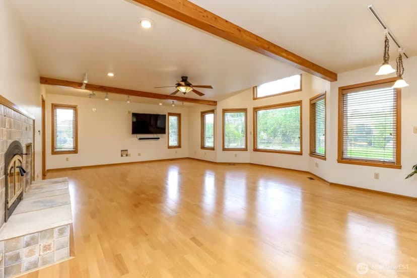 Property photo for 2031 Edith Avenue, Enumclaw photo 14