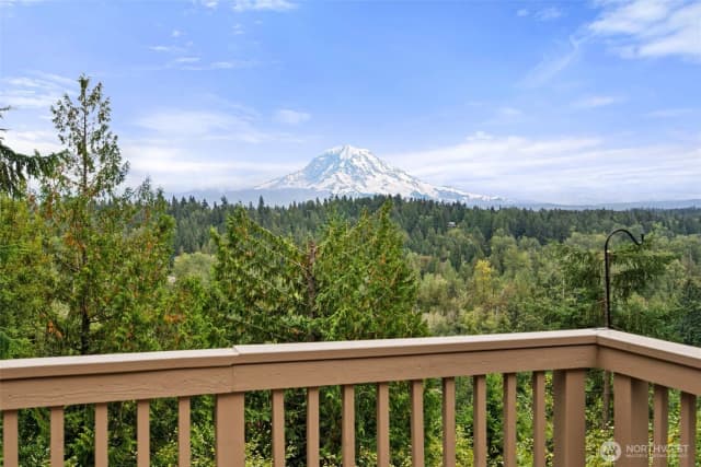 Property photo for 9502 184th Avenue E, Bonney Lake photo 4