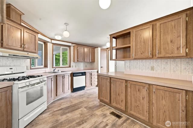 Property photo for 1807 138th Street E #128, Tacoma photo 2