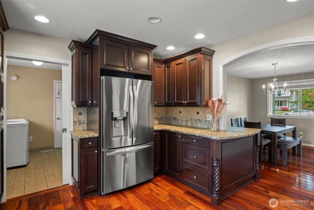 Property photo for 21143 Ne 16th Street, Sammamish photo 5