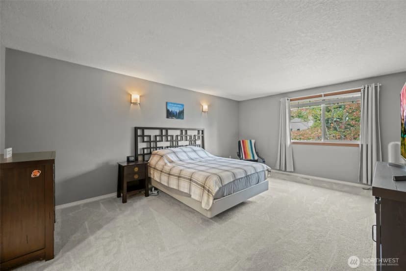 Property photo for 21143 Ne 16th Street, Sammamish photo 10