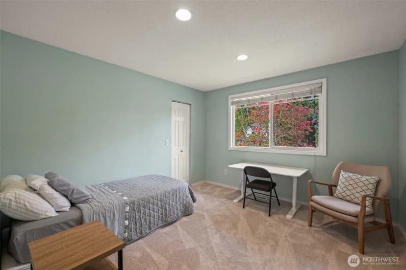 Property photo for 21143 Ne 16th Street, Sammamish photo 13