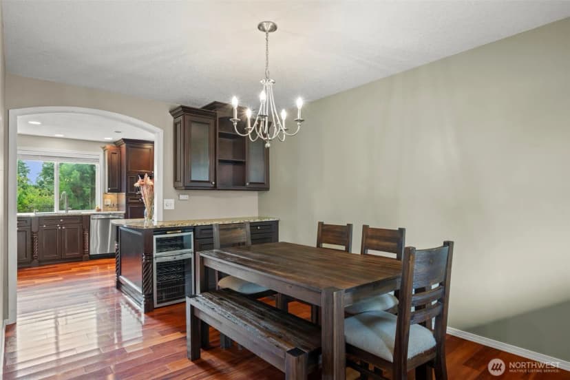 Property photo for 21143 Ne 16th Street, Sammamish photo 3