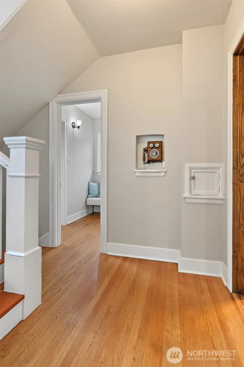 Property photo for 1443 Palm Avenue Sw, Seattle photo 13