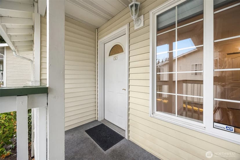 Property photo for 1830 S 336th Street #g-201, Federal Way photo 2