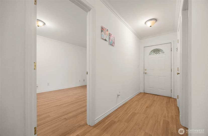 Property photo for 1830 S 336th Street #g-201, Federal Way photo 3