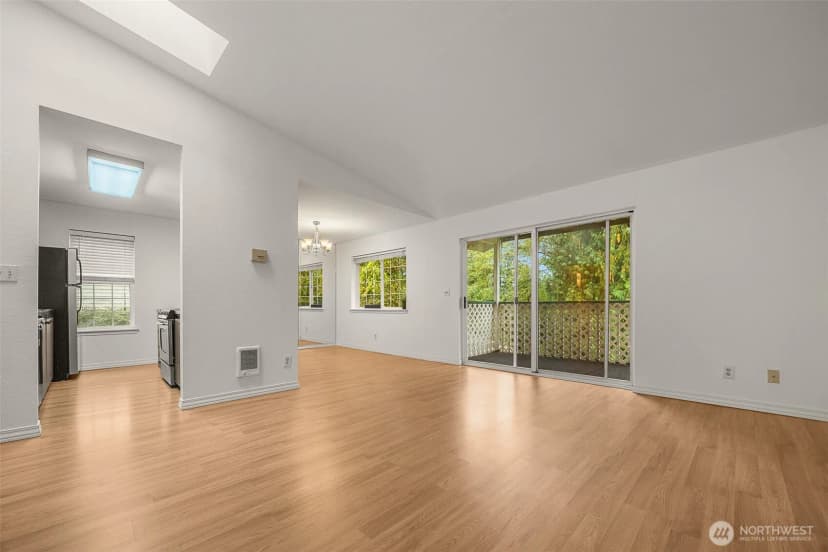 Property photo for 1830 S 336th Street #g-201, Federal Way photo 11