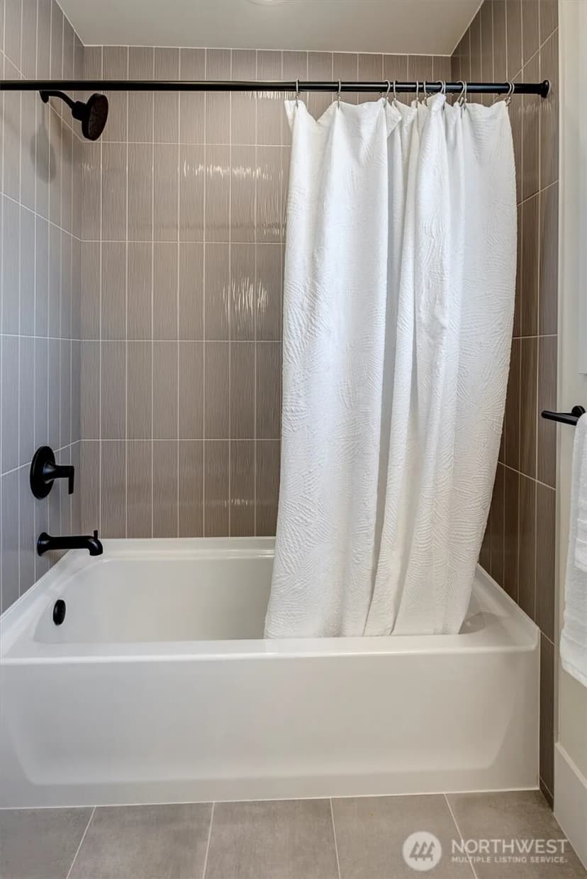 Property photo for 13115 Ne 151st Ct, Woodinville photo 33