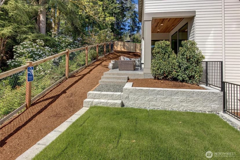 Property photo for 13115 Ne 151st Ct, Woodinville photo 37