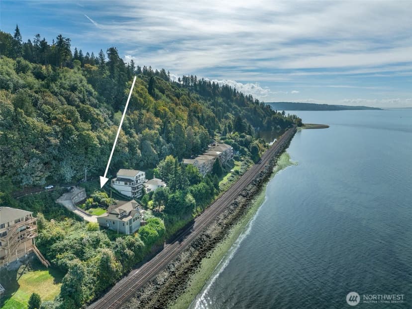 Property photo for 12016 Possession Lane, Edmonds photo 18