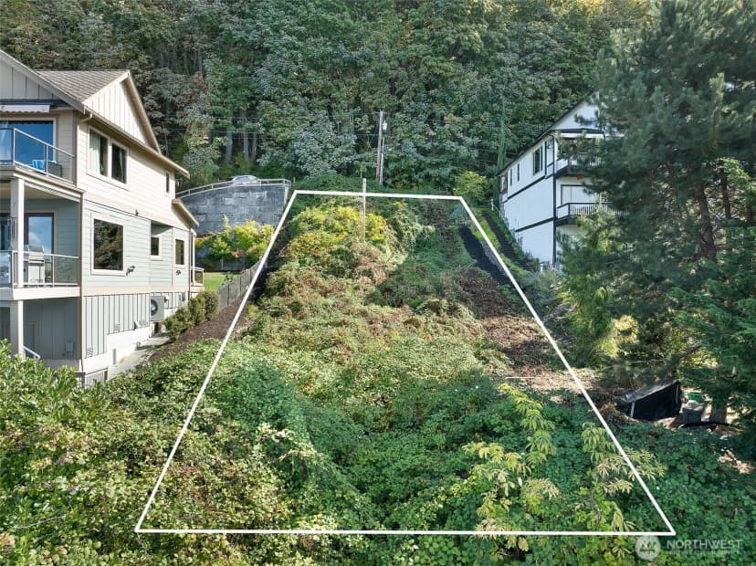 Property photo for 12016 Possession Lane, Edmonds photo 6