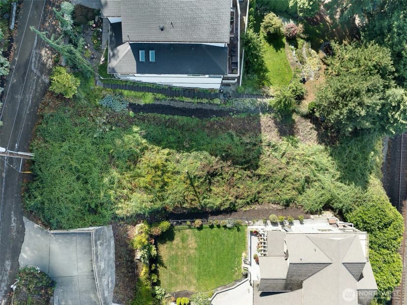 Property photo for 12016 Possession Lane, Edmonds photo 15