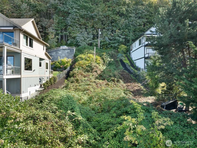 Property photo for 12016 Possession Lane, Edmonds photo 5