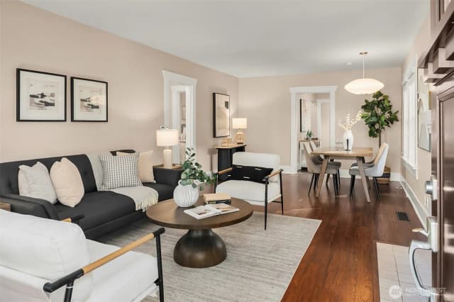 Property photo for 3515 Sw Austin Street, Seattle photo 2