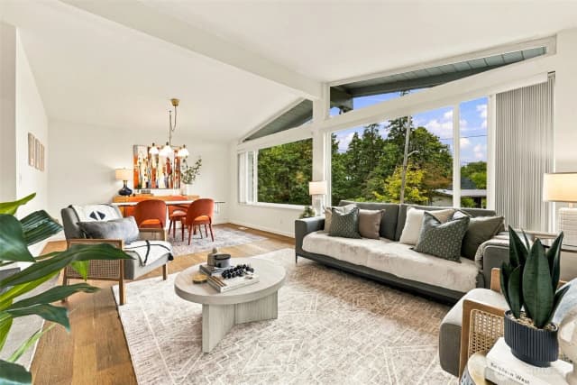 Property photo for 5339 S Ruggles Street, Seattle photo 4