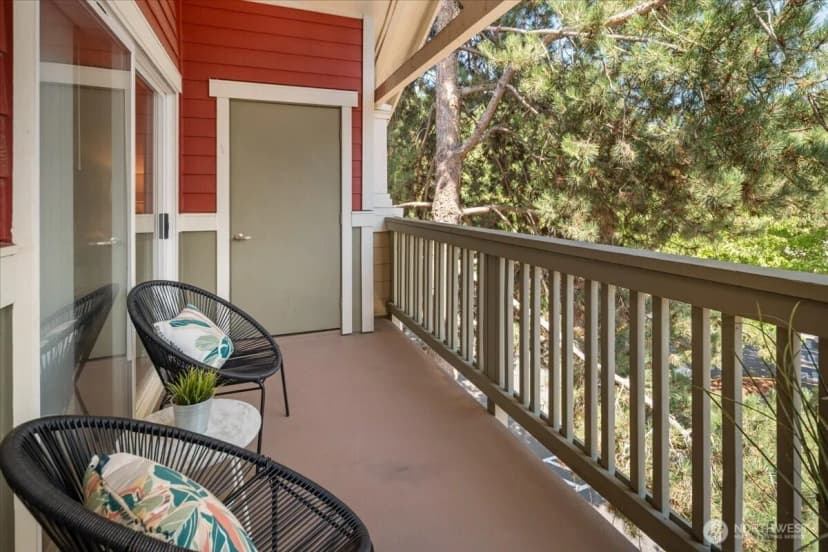 Property photo for 7711 Ne 175th Street #a305, Kenmore photo 25